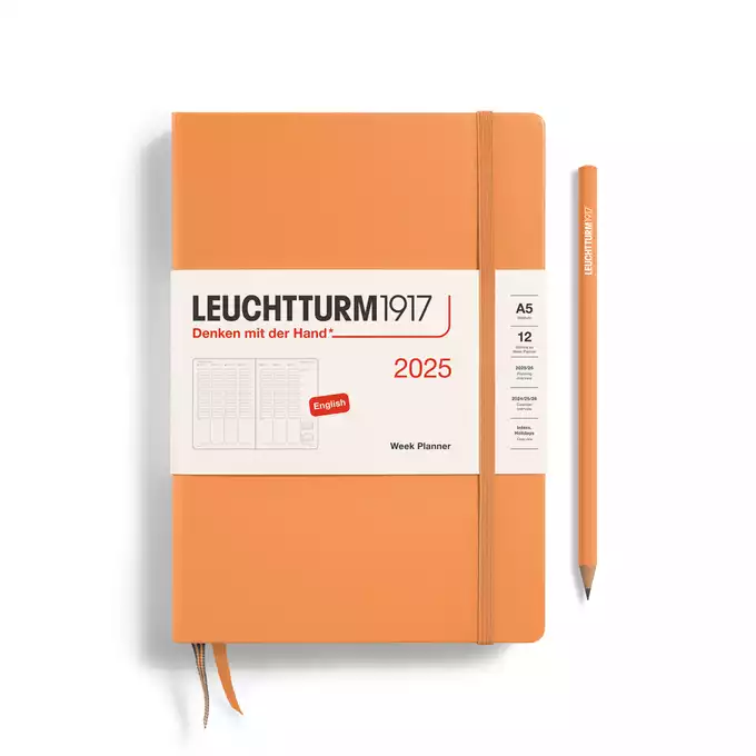 PLANER TYGODNIOWY PIONOWY LEUCHTTURM1917 MEDIUM (A5) 2025 APRICOT (MORELOWY)