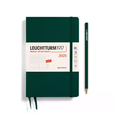 PLANER TYGODNIOWY PIONOWY LEUCHTTURM1917 PAPERBACK (B6+) 2025 FOREST GREEN (CIEMNOZIELONY)