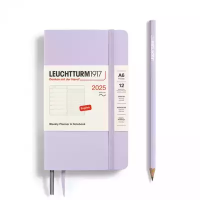 PLANER TYGODNIOWY Z NOTATNIKIEM LEUCHTTURM1917 W MIĘKKIEJ OPRAWIE POCKET (A6) 2025 LILAC (LILIOWY)