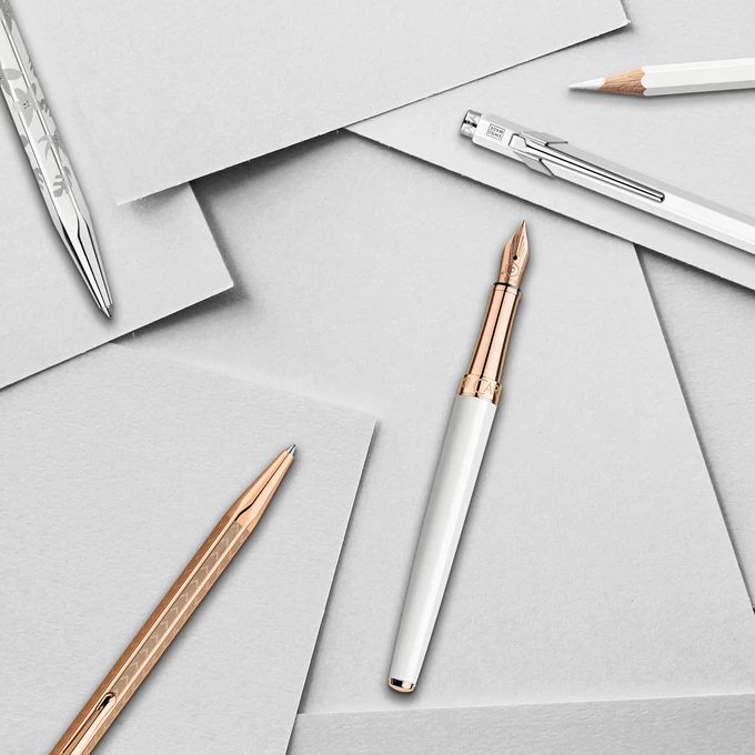 Długopis Leman Slim White Rose Gold Caran d'Ache