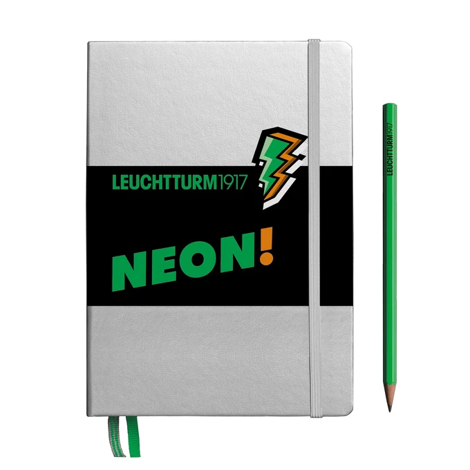 NOTATNIK LEUCHTTURM1917 MEDIUM (A5) NEON SREBRNY Z ZIELONYM WYKOŃCZENIEM W KROPKI